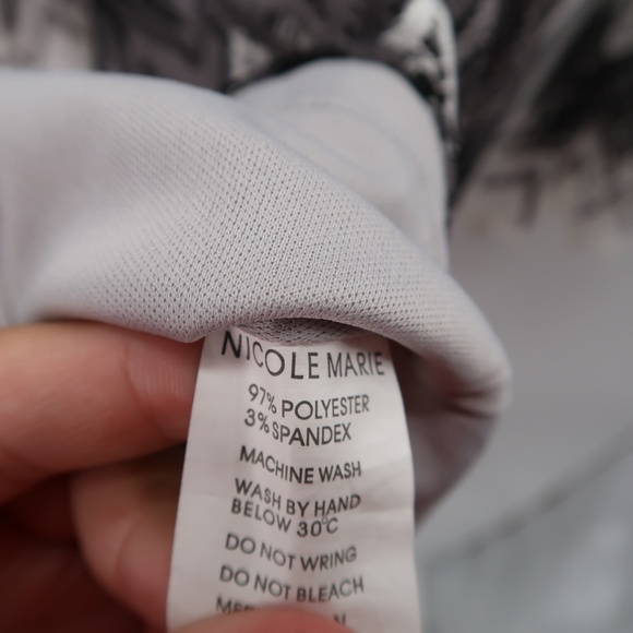 Nicole Marie Knit Cover Up Swimwear Size S - Picture 6 of 7